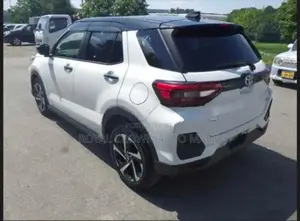 Toyota Raize HYBRID Z 2025