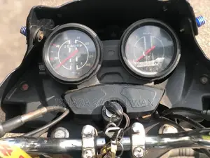 Bajaj Discover 100 2011