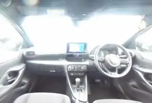 Toyota Yaris X Grade 2024