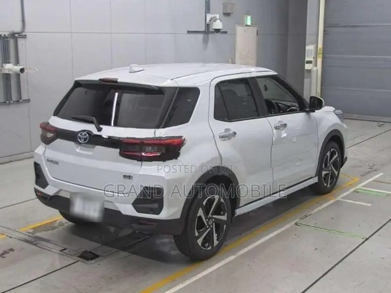 Toyota Raize Z Grade Hybrid 2025