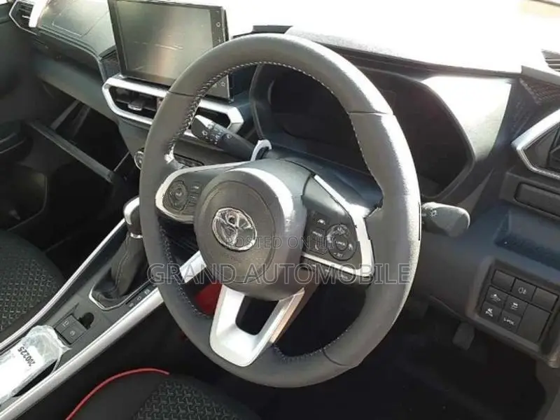 Toyota Raize Z Grade Hybrid 2025