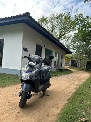 Honda Dio 2012