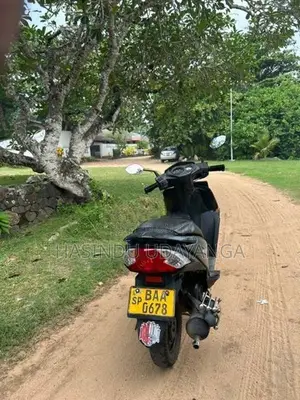 Honda Dio 2012