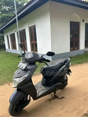 Honda Dio 2012