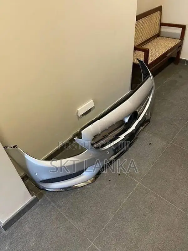 Mercedes C180 C200 2017 AMG W205 Front Bumper Grill Complete