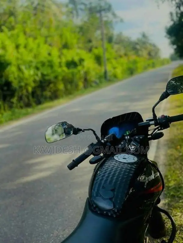 Bajaj Pulsar 150 2018