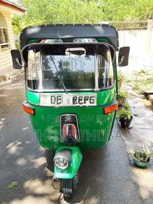 Bajaj RE 2006