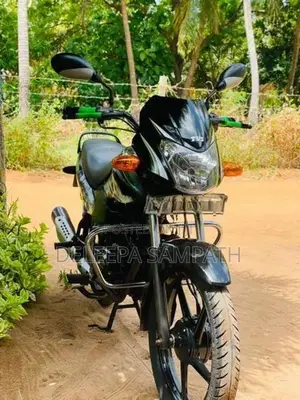 TVS Metro 2016
