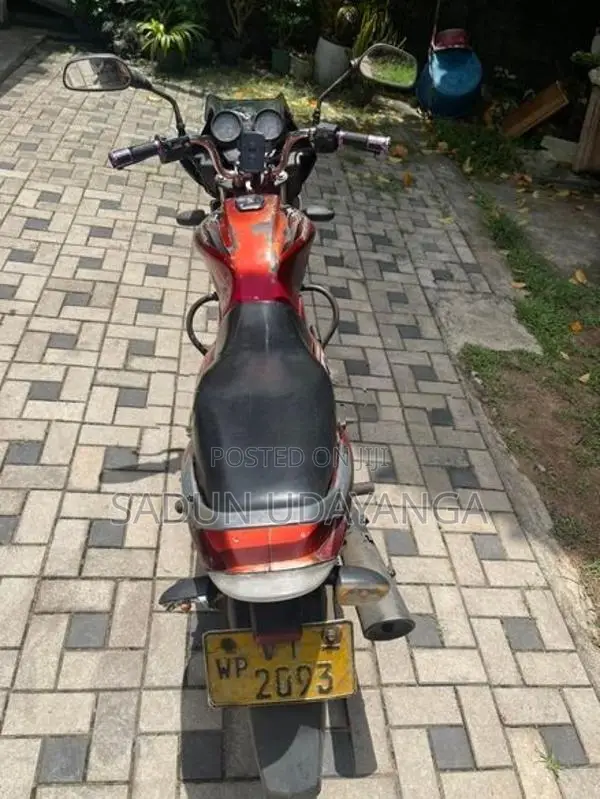 Bajaj Discover 2011