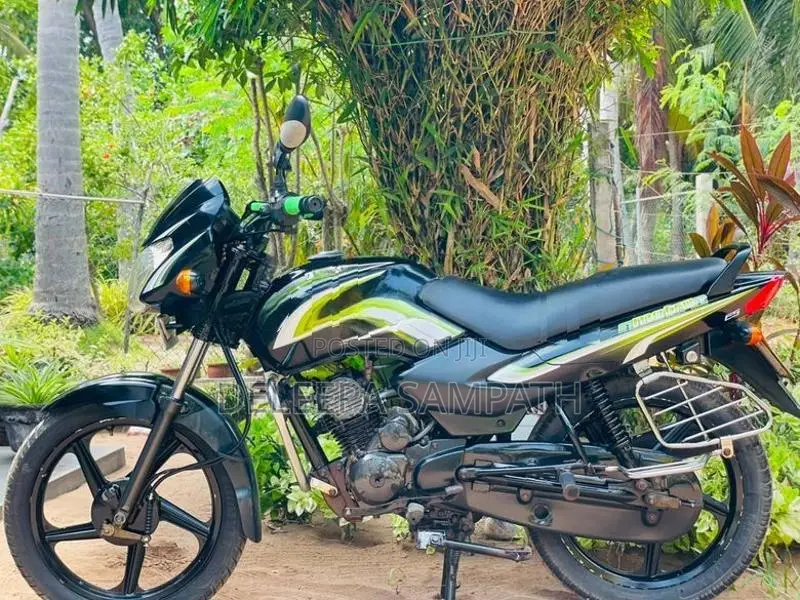 TVS Metro 2016