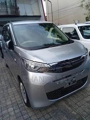 Mitsubishi eK Wagon M 2024