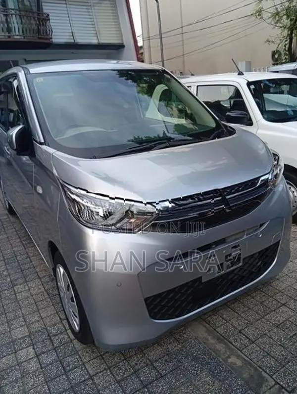 Mitsubishi eK Wagon M 2024