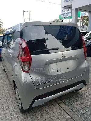 Mitsubishi eK Wagon M 2024