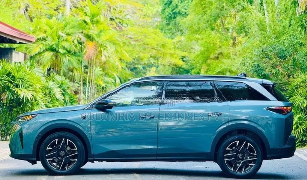 Peugeot 5008 Premium GTLine Loade 2025