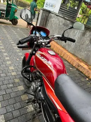 Bajaj Platina Es 2015