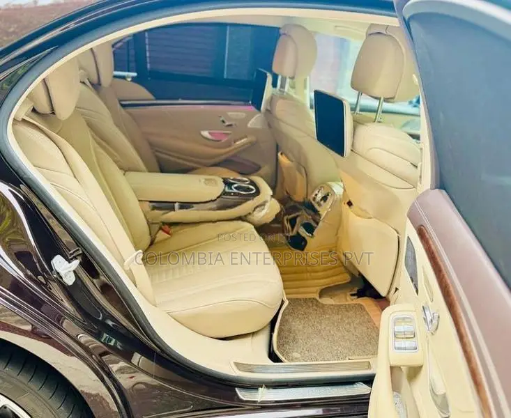 Mercedes Benz S400 2014