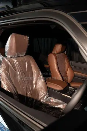 Toyota Land Cruiser 250 2025