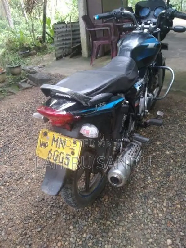 Bajaj Discover 125 2006