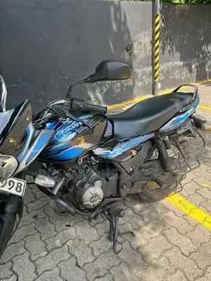 Bajaj Discover 100 2013