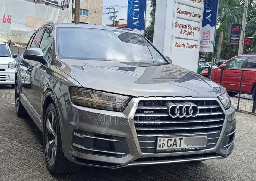 Audi Q7 2016