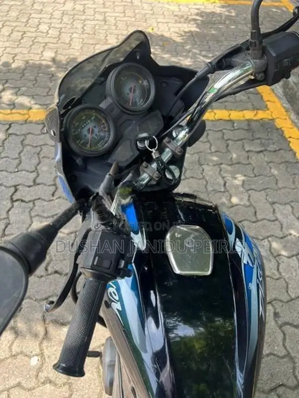 Bajaj Discover 100 2013