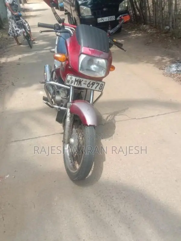 TVS Victor 2006
