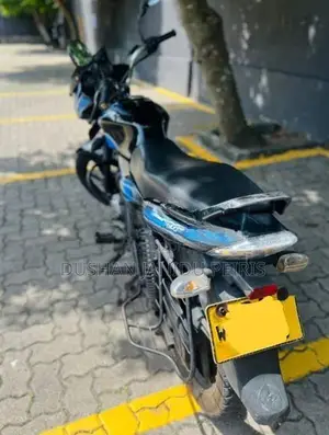 Bajaj Discover 100 2013