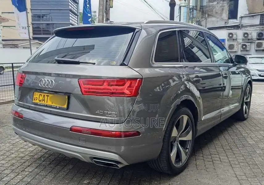Audi Q7 2016