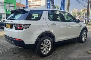 Land Rover Discovery Sport 2017