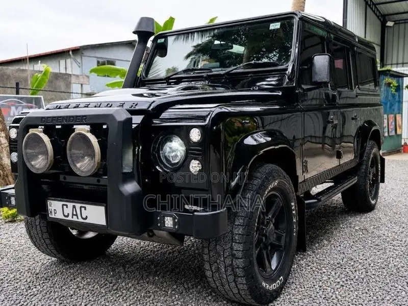 Land Rover Defender 110 Puma 2014