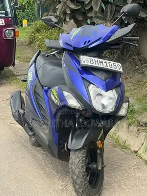 Yamaha RayZR 2019
