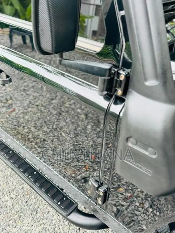 Land Rover Defender 110 Puma 2014