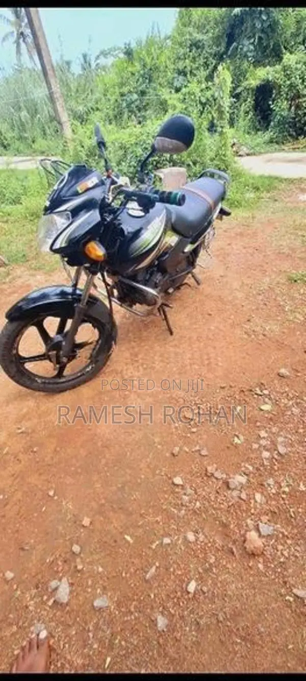 TVS Metro 123 2016