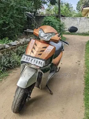 Mahindra Gusto 125 2017