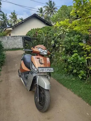 Mahindra Gusto 125 2017