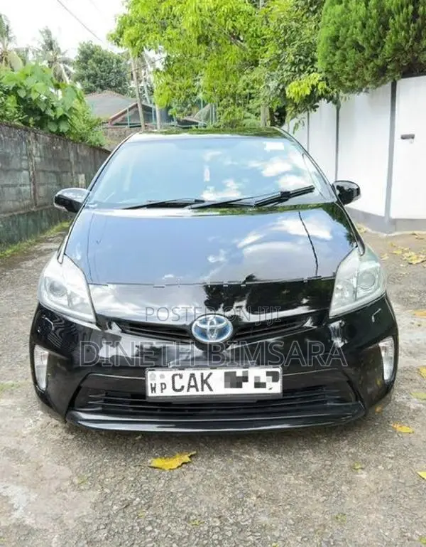 Toyota Prius S Grade 2014