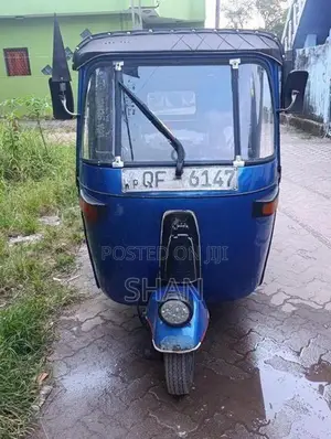 Bajaj RE Three Wheeler 2006