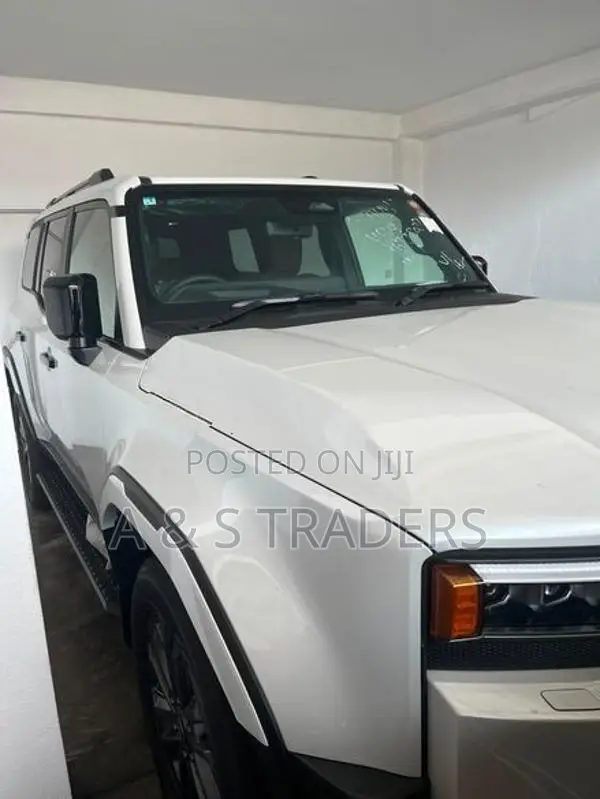 Toyota Land Cruiser Prado 2024