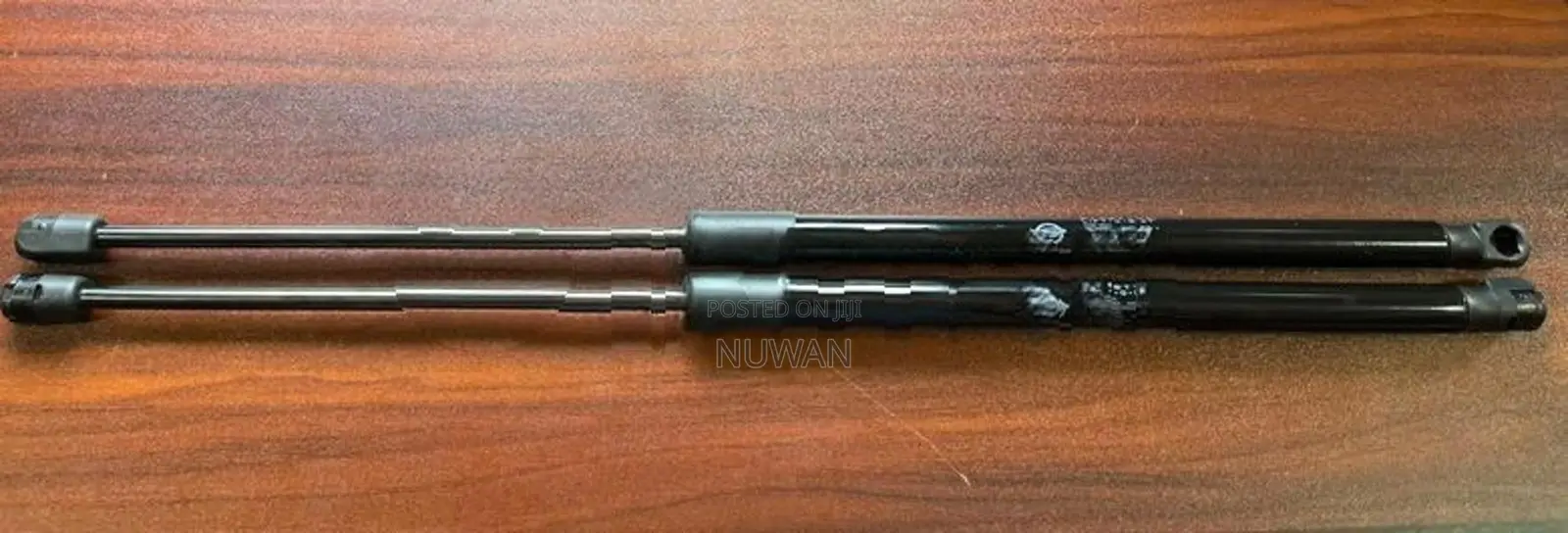 Rexton Tail Gate Shocks