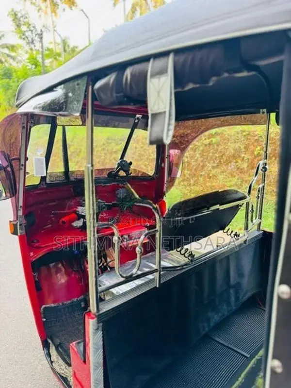 Bajaj RE 2 Strok 2003