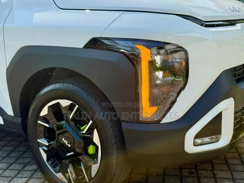Kia Syros HTX O 2026