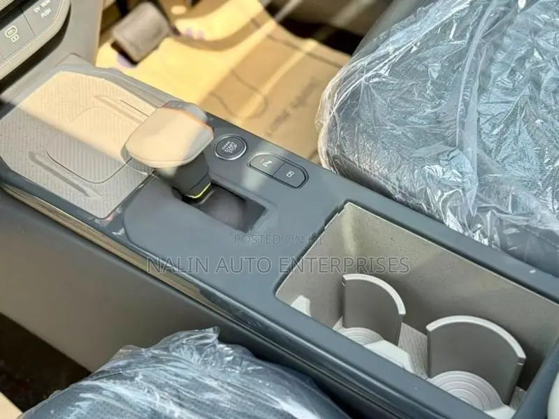Kia Syros HTX O 2026