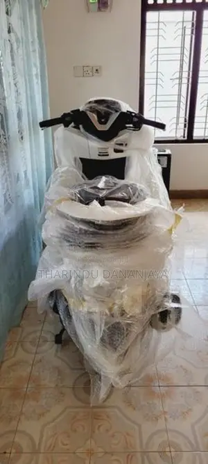 Honda PCX 2025