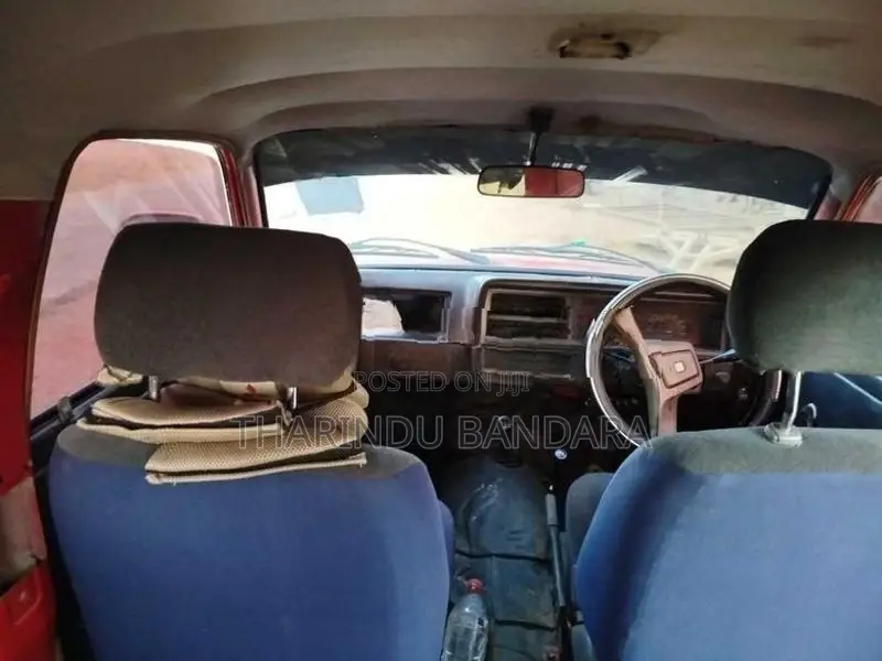Isuzu double cab 1984