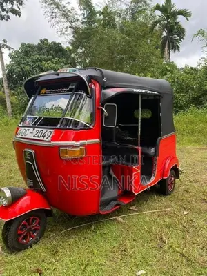 Bajaj RE 2 stroke 2005