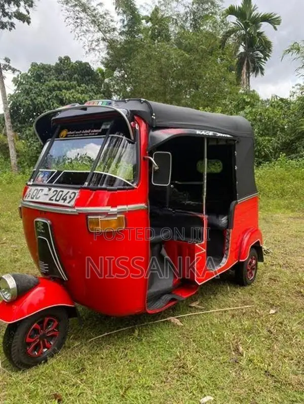 Bajaj RE 2 stroke 2005