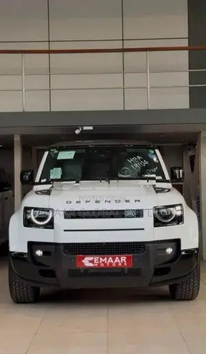 Land Rover Defender Fully loaded 2026