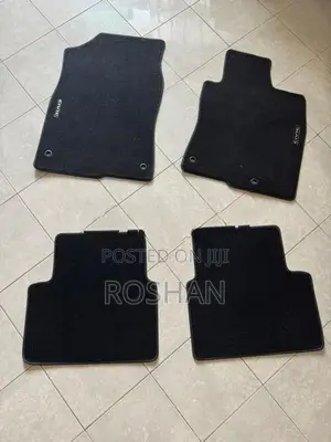 Honda Civic Carpet 2017-2021 ( )