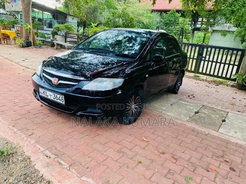 Honda Fit Aria 2006