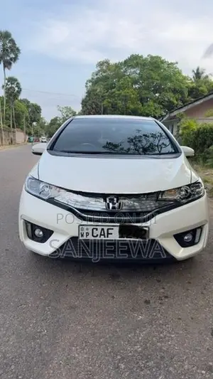 Honda Fit Gp5s 2014